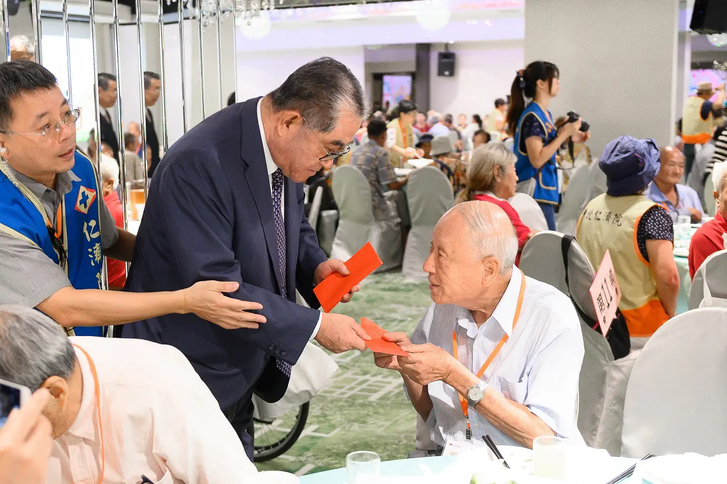 108年仁濟院-重陽敬老餐會~花現重陽-幸福樂章　案例現場紀錄